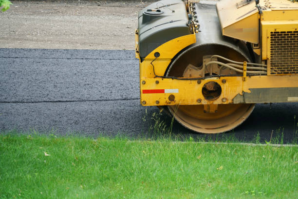 Best Residential Driveway Paver Services  in Mount Carmel, IL